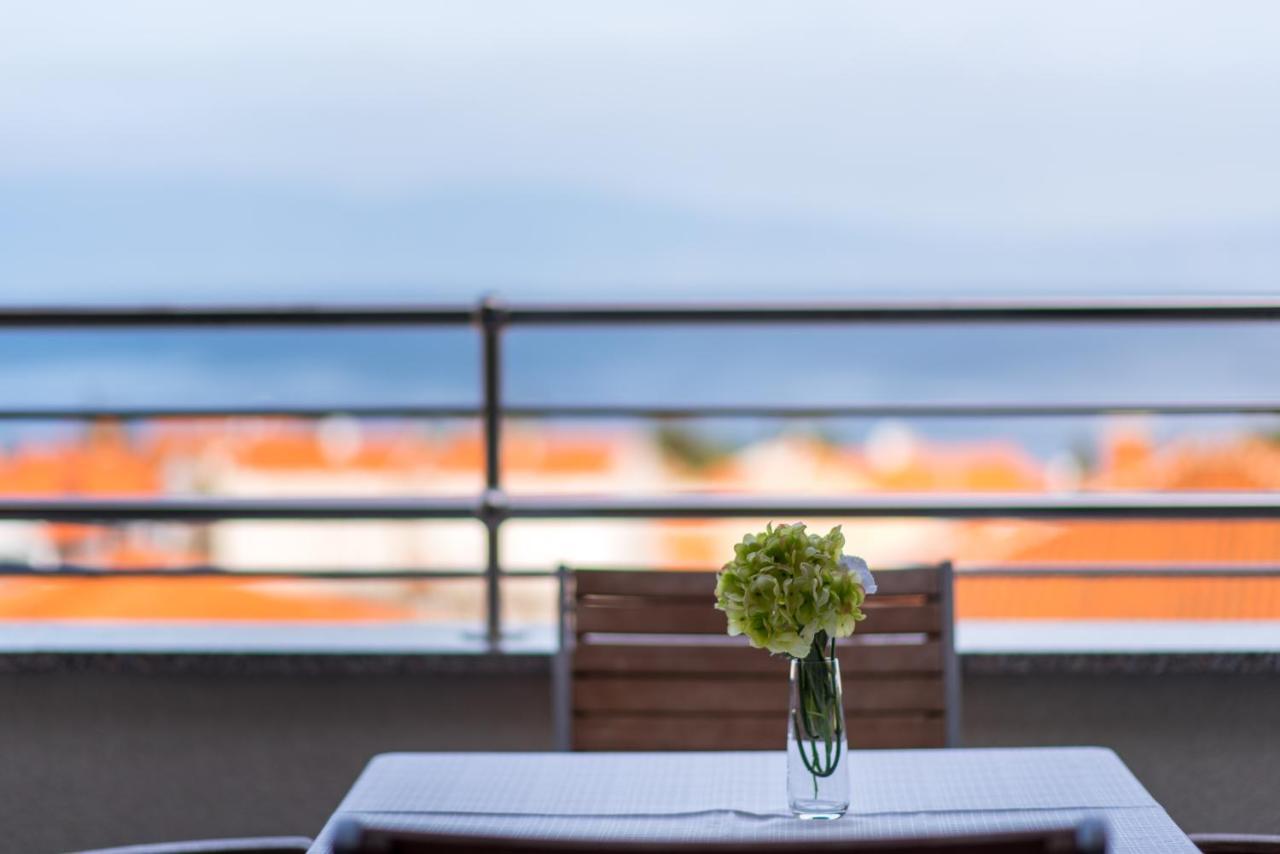 Apartments & Rooms Lavanda Малинска Екстериор снимка