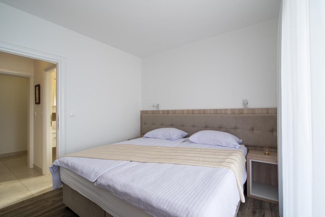 Apartments & Rooms Lavanda Малинска Екстериор снимка